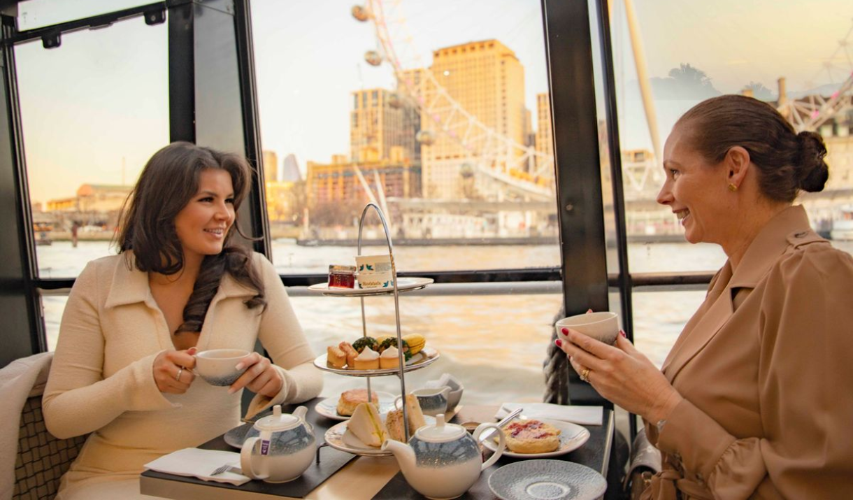 London Afternoon Tea Cruise on City Cruises